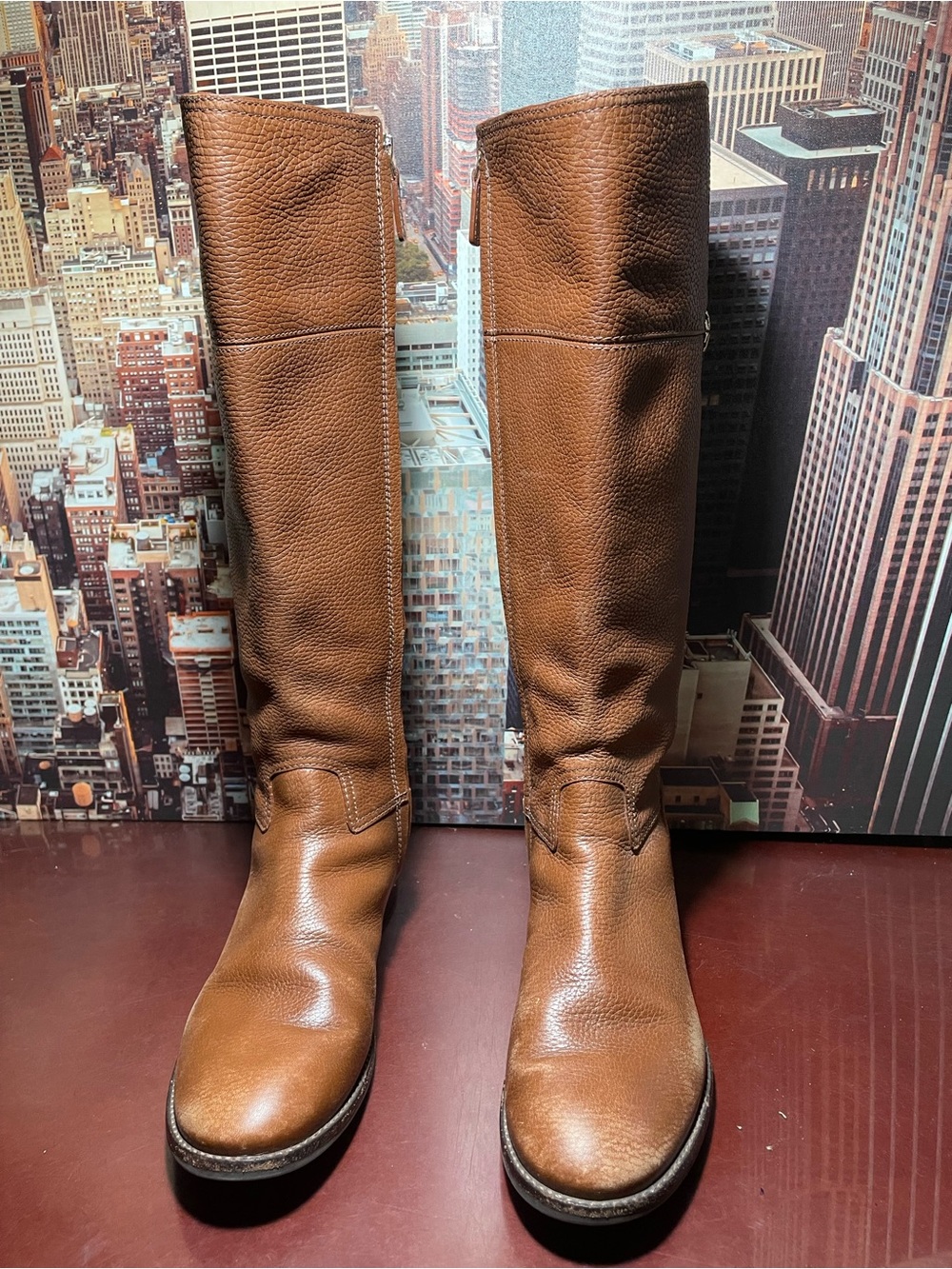 TORY BURCH Tall Leather Boot US 9.5 M  Gold Logo